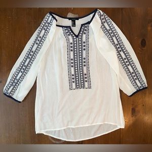 Forever 21 Embroidered BOHO shirt Size Small
